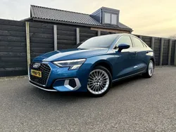 Blauw Gebruikt 2020 Audi A3 Business Sedan | € 24.450 (Iets duurder)