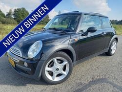 Zwart Gebruikt 2003 Mini ONE Hatchback | € 1.750 (Eerlijke prijs)