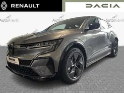 Grijs Nieuw 2025 Renault Mégane Evolution Hatchback | € 40.320