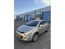 Grijs Gebruikt 2011 Hyundai i20 Hatchback | € 3.499 (Eerlijke prijs)