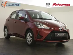 Rood Gebruikt 2018 Toyota Yaris Hatchback | € 12.499 (Eerlijke prijs)