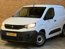 Overige Gebruikt 2022 Peugeot Partner Premium MPV | € 10.750 (Goede deal)