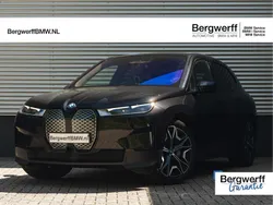 Zwart Gebruikt 2021 BMW iX Executive SUV | € 44.875 (Eerlijke prijs)