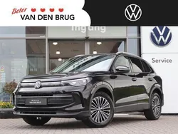 Zwart Gebruikt 2024 VW Tiguan Edition SUV | € 42.950 (Eerlijke prijs)