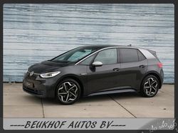 Grijs (metallic) Gebruikt 2020 VW ID.3 Hatchback | € 15.250 (Goede deal)