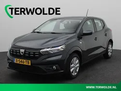 Grijs Gebruikt 2021 Dacia Sandero Expression Hatchback | € 13.840 (Goede deal)