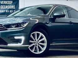 Grijs Gebruikt 2016 VW Passat GTE Sedan | € 11.999 (Goede deal)