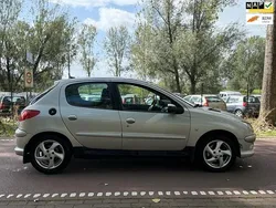 Grijs Gebruikt 2006 Peugeot 206 Hatchback | € 1.249 (Super prijs)