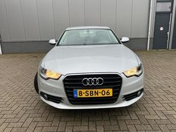 Grijs Gebruikt 2013 Audi A6 Business Sedan | € 13.250 (Super prijs)