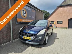 Blauw, metallic lak Gebruikt 2011 Peugeot 3008 MPV | € 1.745 (Super prijs)