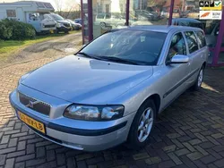 Grijs Gebruikt 2004 Volvo V70 Stationwagen | € 1.750 (Eerlijke prijs)