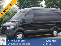 Zwart Nieuw 2024 Mercedes Sprinter Van | € 48.850 (Goede deal)