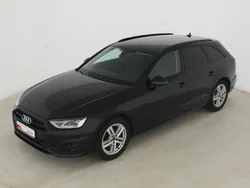 Zwart Gebruikt 2023 Audi A4 Advanced Plus Stationwagen | € 42.576
