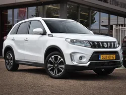 Wit Gebruikt 2023 Suzuki Vitara Style SUV | € 25.485 (Eerlijke prijs)
