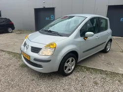 Grijs Gebruikt 2005 Renault Modus Basis MPV | € 1.250 (Eerlijke prijs)