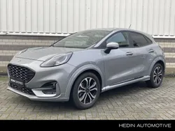 , metallic lak Gebruikt 2023 Ford Puma ST-Line SUV | € 25.945 (Eerlijke prijs)