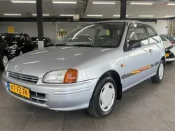 Grijs Gebruikt 1996 Toyota Starlet Hatchback | € 1.750 (Eerlijke prijs)