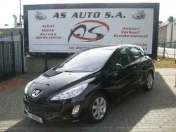 Zwart Gebruikt 2010 Peugeot 308 Sedan | € 4.500 (Iets duurder)