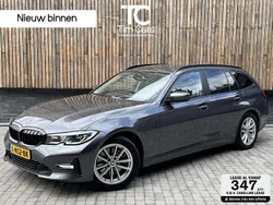 Grijs Gebruikt 2021 BMW 320e Executive Stationwagen | € 25.950 (Super prijs)