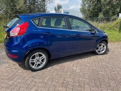 Blauw Gebruikt 2013 Ford Fiesta Titanium Hatchback | € 7.955 (Eerlijke prijs)