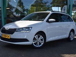 Wit Gebruikt 2022 Skoda Fabia Ambition Hatchback | € 13.999 (Eerlijke prijs)