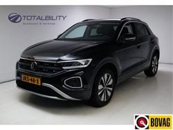 Zwart Gebruikt 2025 VW T-Roc Edition SUV | € 28.900 (Eerlijke prijs)