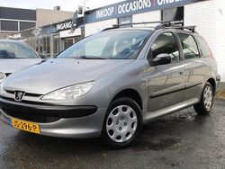 Grijs Gebruikt 2004 Peugeot 206 Stationwagen | € 1.950 (Iets duurder)