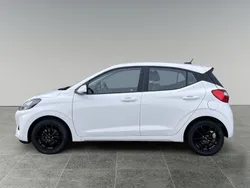 Wit led dagrijverlichting Gebruikt 2023 Hyundai i10 Comfort Hatchback | € 16.900 (Iets duurder)