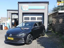 Zwart Gebruikt 2018 VW Polo Comfortline Hatchback | € 16.900 (Eerlijke prijs)
