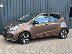 Bruin Gebruikt 2019 Hyundai i10 YES! Hatchback | € 9.395