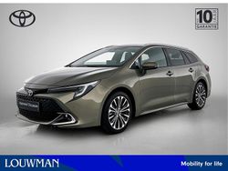 Groen Gebruikt 2024 Toyota Corolla Hybrid Stationwagen | € 29.450 (Eerlijke prijs)