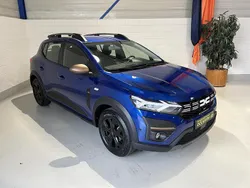 Blauw Gebruikt 2024 Dacia Sandero Hatchback | € 21.450 (Eerlijke prijs)