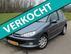 Grijs Gebruikt 2006 Peugeot 206 Hatchback | € 1.995 (Iets duurder)