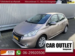 Grijs Gebruikt 2012 Peugeot 208 Allure Hatchback | € 3.950 (Goede deal)