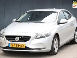 Grijs Gebruikt 2014 Volvo V40 Kinetic Stationwagen | € 9.850 (Super prijs)