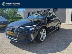 Zwart Gebruikt 2023 Audi A3 Sportback e-tron S-Line Sedan | € 32.850 (Super prijs)
