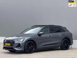 Grijs Gebruikt 2019 Audi e-tron S-Line SUV | € 23.900 (Duur)