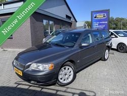 Grijs Gebruikt 2005 Volvo V70 Momentum Stationwagen | € 3.500 (Goede deal)