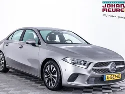 Grijs Gebruikt 2020 Mercedes A200 Business Sedan | € 24.900 (Super prijs)