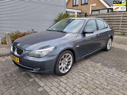 Grijs Gebruikt 2009 BMW 523 M Sport Sedan | € 4.950 (Super prijs)
