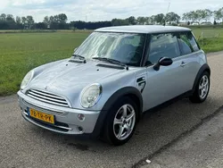 Grijs Gebruikt 2007 Mini ONE Seven Hatchback | € 2.250 (Goede deal)
