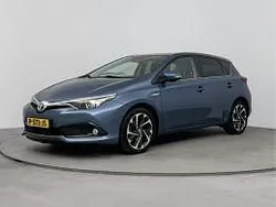 Blauw metallic Gebruikt 2018 Toyota Auris Stationwagen | € 15.500 (Eerlijke prijs)