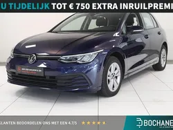 Blauw Gebruikt 2022 VW Golf VIII Life Hatchback | € 18.995 (Goede deal)