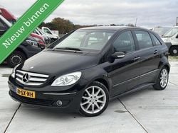 Zwart Gebruikt 2006 Mercedes B200 MPV | € 3.650 (Eerlijke prijs)
