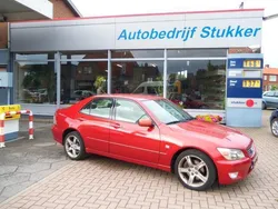 Oranje Gebruikt 1999 Lexus IS200 Sedan | € 3.995 (Eerlijke prijs)