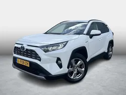 Wit Gebruikt 2021 Toyota RAV4 SUV | € 28.999 (Goede deal)