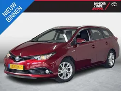 Rood Gebruikt 2018 Toyota Auris Touring Sports Plus Stationwagen | € 18.450 (Eerlijke prijs)