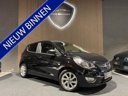 Zwart Gebruikt 2018 Opel Karl Innovation Hatchback | € 7.750 (Super prijs)
