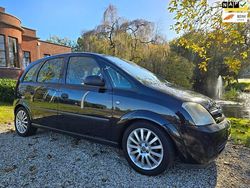 Zwart Gebruikt 2005 Opel Meriva Essentia MPV | € 1.999 (Duur)