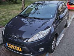 Grijs Gebruikt 2012 Ford Fiesta Titanium Hatchback | € 5.950 (Eerlijke prijs)